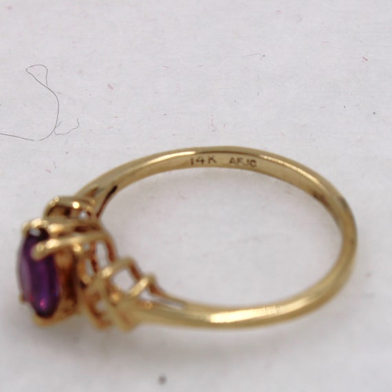 Gorgeous Purple/Pink Sapphire in a 14K Yellow Gol… - image 5