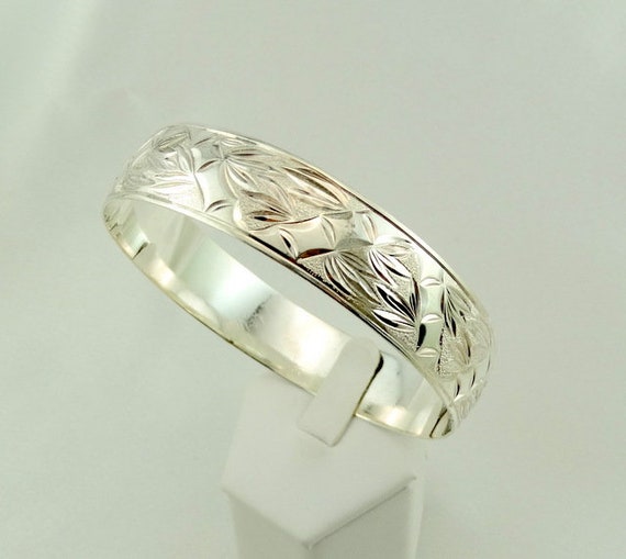 Repeating Leaf Pattern Bangle Bracelet In Solid S… - image 2