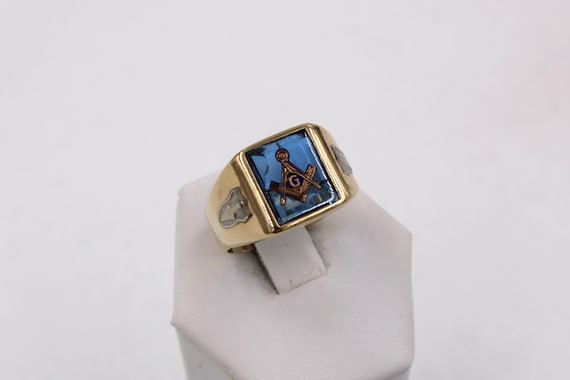 Vintage Blue Lab Created Spinel In A 14K Yellow G… - image 2