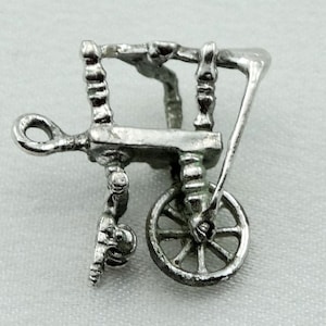 Spinning Wheel Vintage Solid Sterling Charm FREE SHIPPING!   #SWHEE-CM8