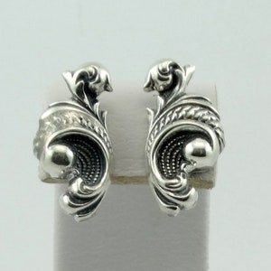 Vintage Sterling Silver Elegant Swirl Shaped Screw-Back Earrings  FREE SHIPPING! #SWIRLSB-ERG14