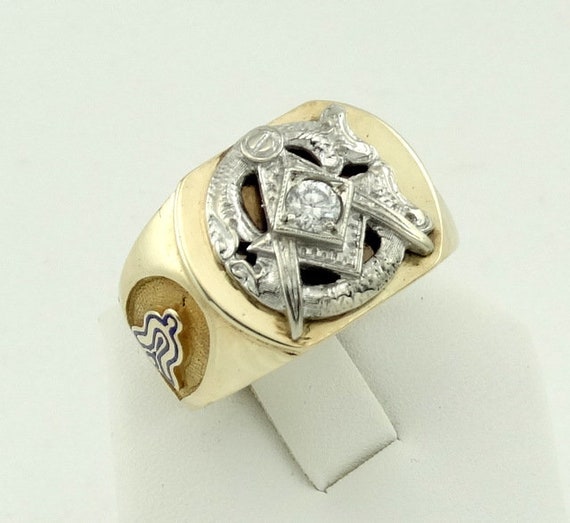 Handsome Vintage 1940's Era Master Mason Diamond … - image 3