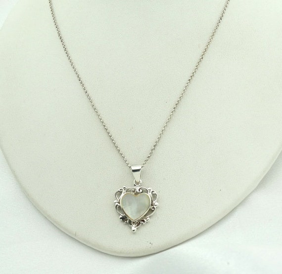 Give Her your Heart...Beautiful Mother of Pearl a… - image 2