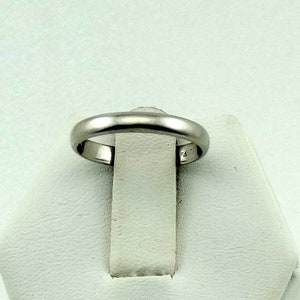 Vintage Simple Platinum Band FREE SHIPPING! Size 5 #PLAT950-GR5