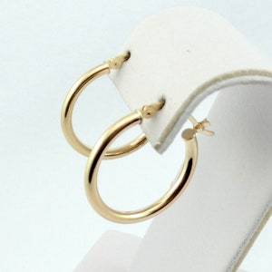 Simple 10K Yellow Gold Lightweight Hollow Hoop Earrings 3/4 Inch Diameter FREE SHIPPING! #10K34-ERG5