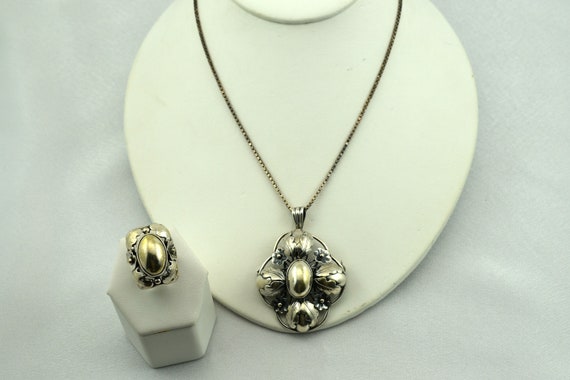 Beautiful Leafy Floral Matching Sterling Silver R… - image 1