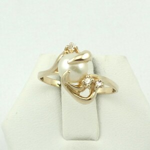 Dazzling Diamond and Pearl 14K Yellow Gold Ring Size 8 FREE SHIPPING! #CLAW-GR10