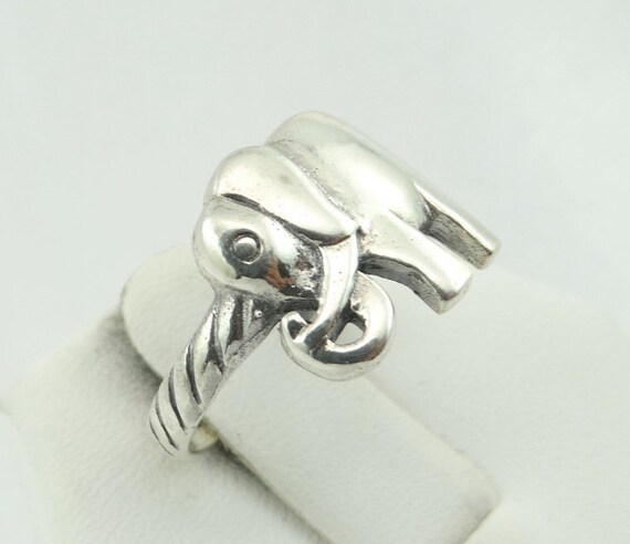 Unique Elephant Solid Sterling Silver Vintage Rin… - image 7