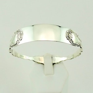 Lovely Vintage &quot;Gorham Sterling&quot; Sterling Silver Bangle Bracelet. FREE SHIPPING! #GORHAM-BB5