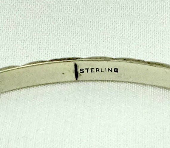 Thin Solid Sterling Silver Repeating Pattern Bang… - image 5