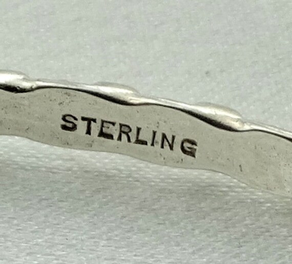 Subtle Captivation...Solid Sterling Silver Vintag… - image 7