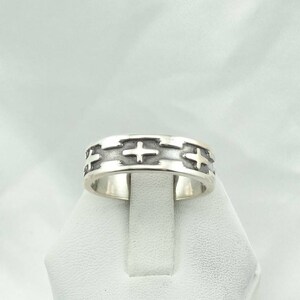 Subtle Cross Sterling Silver Band Hallmarked &quot;PCA&quot; Size 11  FREE Shipping! #CROSSBAND-SR4