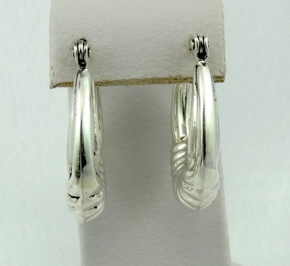 Lovely Lightweight Hollow Vintage Sterling Silver… - image 1