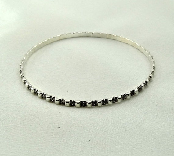 Subtle Captivation...Solid Sterling Silver Vintag… - image 5