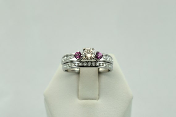 Stunning 1/2 Carat Diamond Center With Two Rubies… - image 1