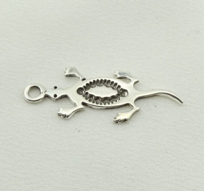 Hopi Lizard Vintage Sterling Silver Charm FREE SHIPPING HOPI-CM9 image 4