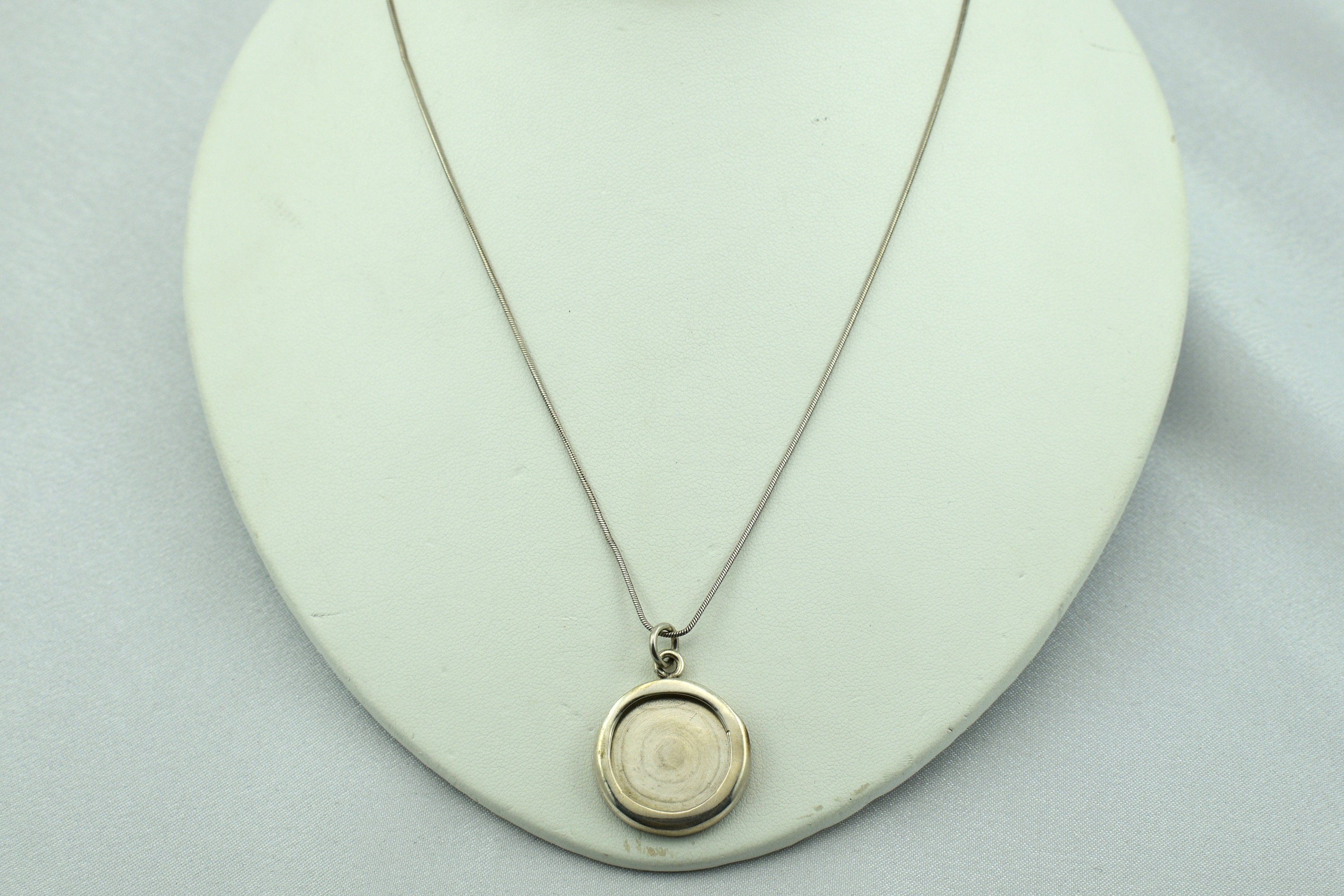 ユニークなヴィンテージ スターリング シルバー ピクチャー