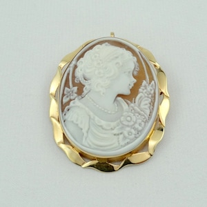 Exquisite Large Vintage 14K Yellow Gold Carved Shell Cameo Brooch/Pendant FREE SHIPPING! #CAMEO-BR1