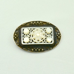 Beautiful Antique Vintage Israel Hand Carved Mother Of Pearl And Sterling Silver Brooch/Pendant FREE SHIPPING! #ISRAEL-BR12