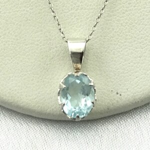 Eleganter Hellblauer Topas und Sterling Silber Anhänger KOSTENLOSER VERSAND 19&quot; Sterling Silber Kette inklusive!  #LBT-SPC21