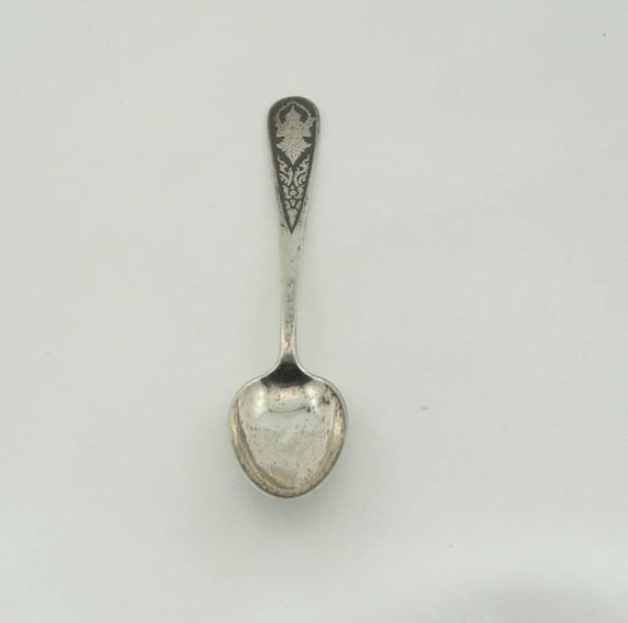 シルバースプーン 日本語版 Amazon.co.jp: 銀の匙 Silver Spoon 1