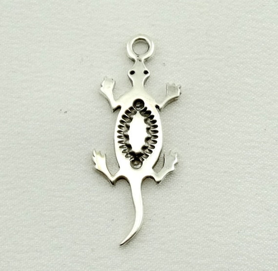 Hopi Lizard Vintage  Sterling  Silver Charm FREE … - image 1