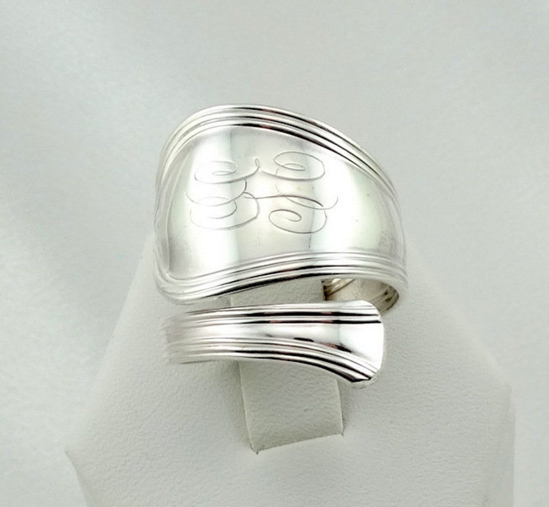 ❣️Rie　　　　No.69 Engraved Initials 