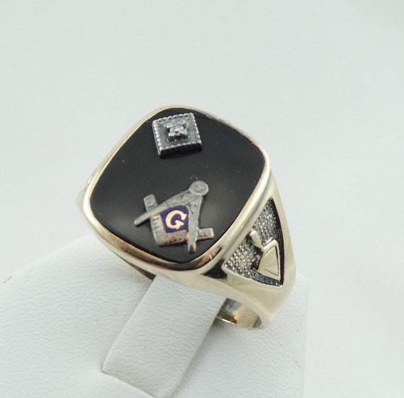 Handsome Vintage 10k Yellow Gold Diamond And Onyx Masonic Ring Etsy