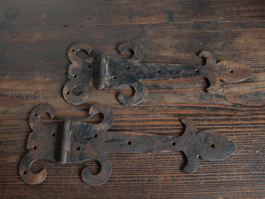 Spanish Iron Door Hinge Fleur De Lis Hammered Hinge Etsy
