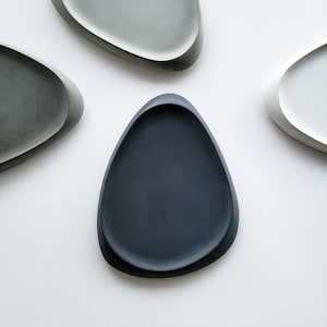 Pebble Tray II image 1