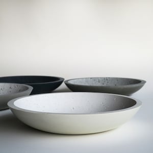 Concrete Bowl - Large, Shallow 16"