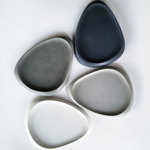 Pebble Tray II image 4