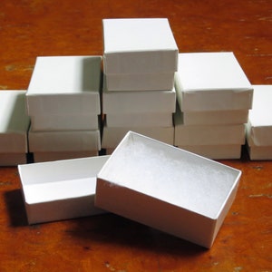 White Jewelry Box 60mm 2.4 Eco Friendly Cardboard Earrings Box