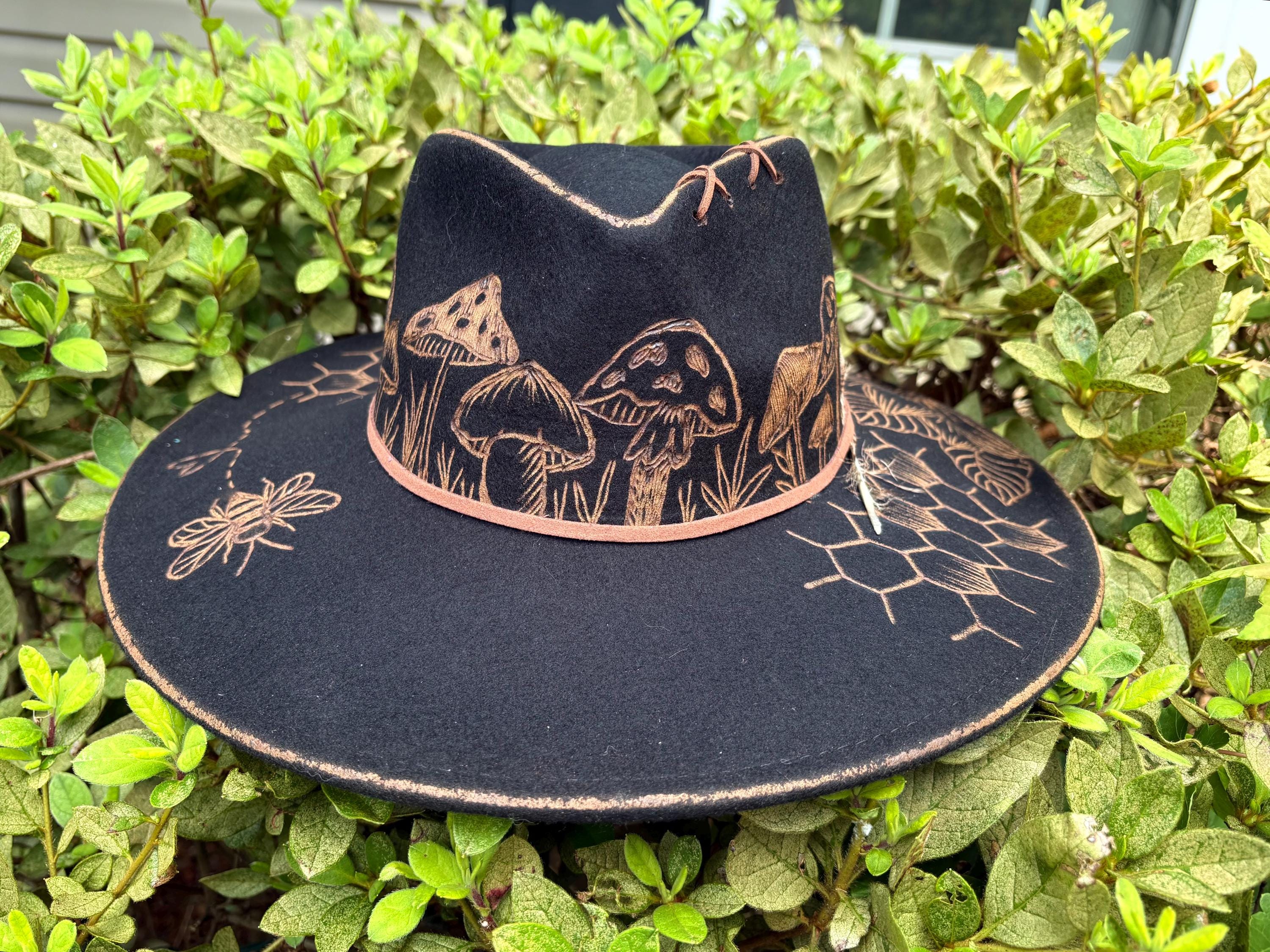 Hand Burned Hats Bees - Etsy display picture 1