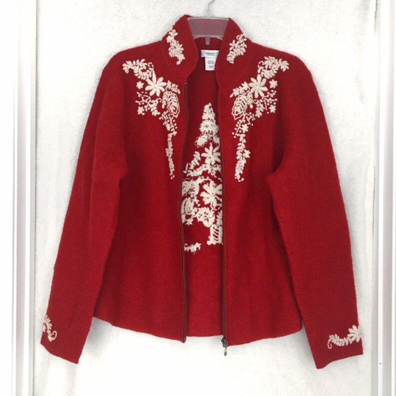 Size Large Vintage Christmas Embroidered Zip Up Sweater Cardigan Jacket Wool Red White Xmas Tree Hygge Flowers Ugly Classy Holiday Party