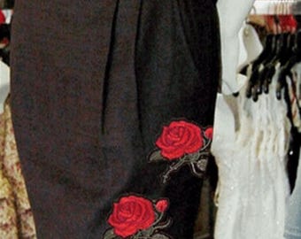 Women's Linen Black Gathered Skirt with Rose Patch Design & 2 Pockets S M L