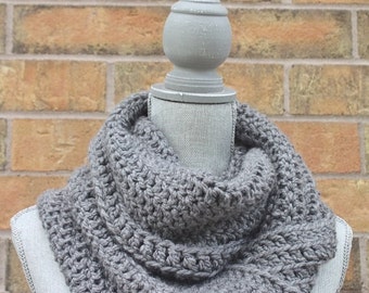 Oversized Chunky Infinity Scarf, Crochet Winter cowl, Gray