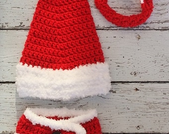 Newborn Christmas Long Tail Santa hat and diaper cover - Newborn photography prop, crochet newborn hat and diaper cover