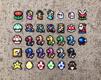 Mario | Luigi | Waluigi | Wario | Yoshi | Peach | Daisy | Rosalina | Super Mario | Perler Bead | 8bit | GBA | SNES | Mini | Sprite