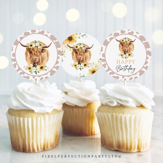 HIGHLAND COW handmade edible cake topper / decoration