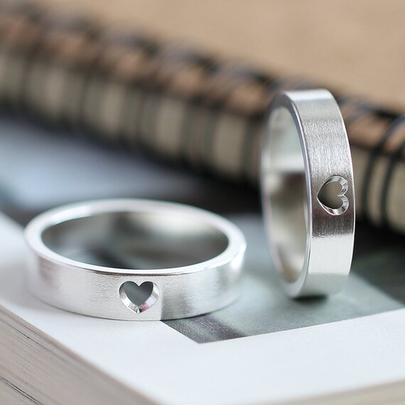personalized couples rings set