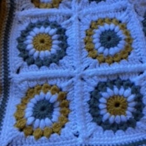 Sunflower Granny Square. Yellow Gray Granny Square.  Pattern Digital PDF. Fall Autumn Download Now - Crochet Pattern