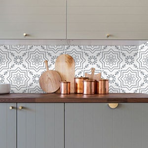 Quadrostyle Kitchen and Bathroom Splashback - Removable Vinyl Wallpaper - Kabbalah Grey - Peel & Stick