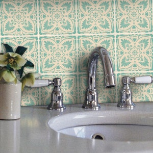 Quadrostyle Foglio Wallpaper in Mint  Removable Vinyl Wallpaper - Peel & Stick - No Glue, No Mess