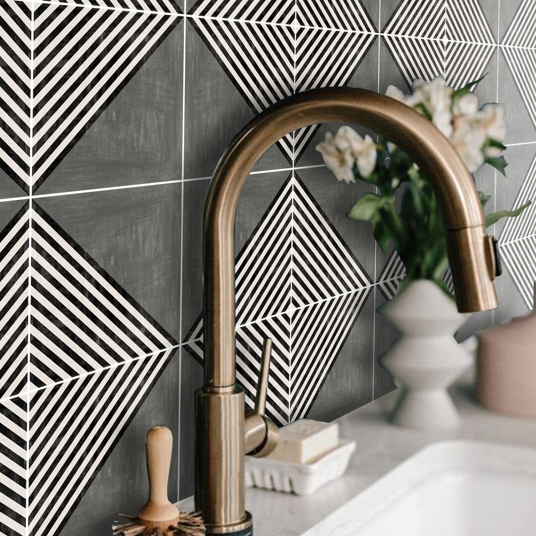 Quadrostyle Kitchen and Bathroom Splashback - Removable Vinyl Wallpaper ...
