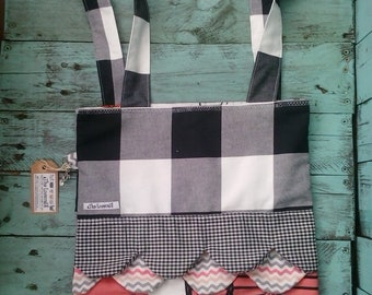 Tote bag B/W squares with colored waves