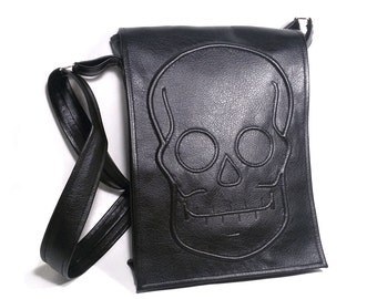 Black skull bag, gothic bag, black faux leather, vegan bag, black goth skull bag, biker skull bag, skull purse, shoulder bag, crossbody bag,