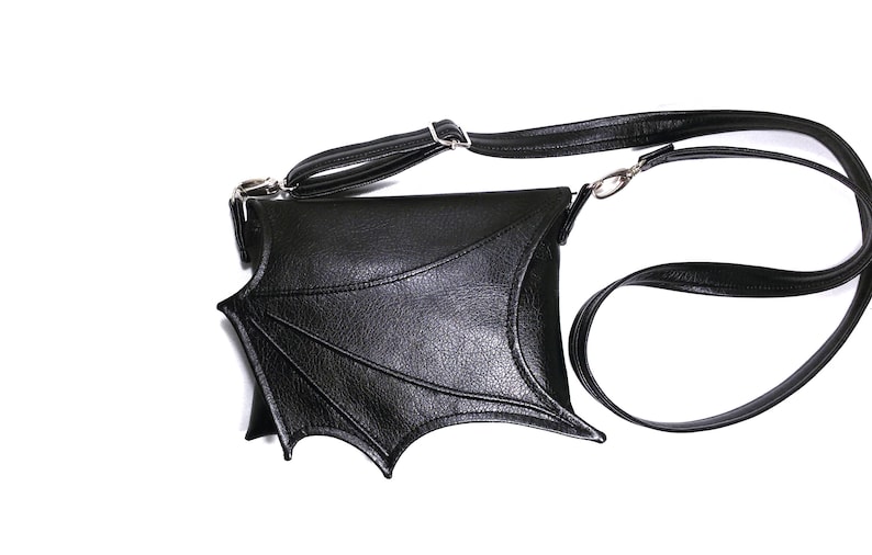 Black wing bag, everyday bag, Black Faux leather, bat wing, evening purse, vegan purse, crossbody bag, black purse, vegan bag, goth purse image 6