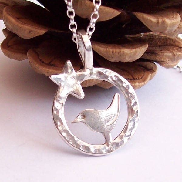 Robin Bird Necklace, Bird Necklace, Silver Bird Necklace, Silver Bird Pendant, Bird in Circle Necklace, Bird and Star Necklace, Hallmarked