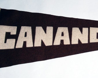 Original 1920s-'30s Era Sewn Letters Felt Pennant for Gananoque, Canada  -- Free Shipping!